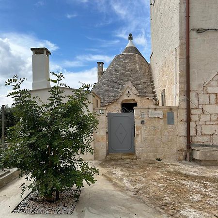 チステルニーノIconico - Authentic Trulli Experienceアパートメント エクステリア 写真